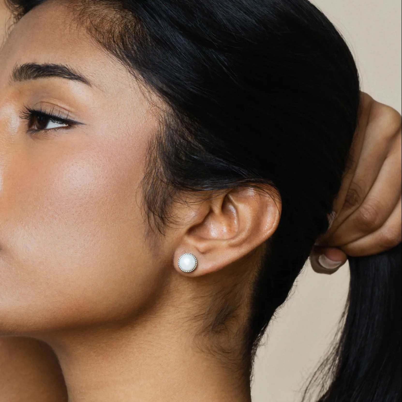Classic Pearl Stud Earrings - Image 3