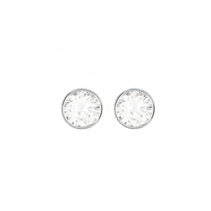 Classic Round Stud Earrings - Image 3