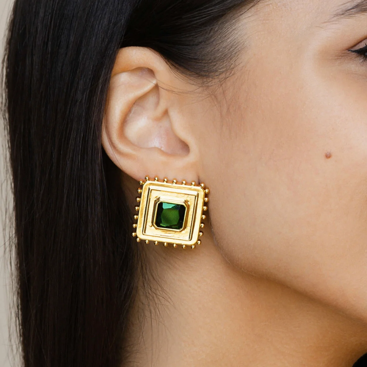 Farrah Earrings - Emerald - Image 3