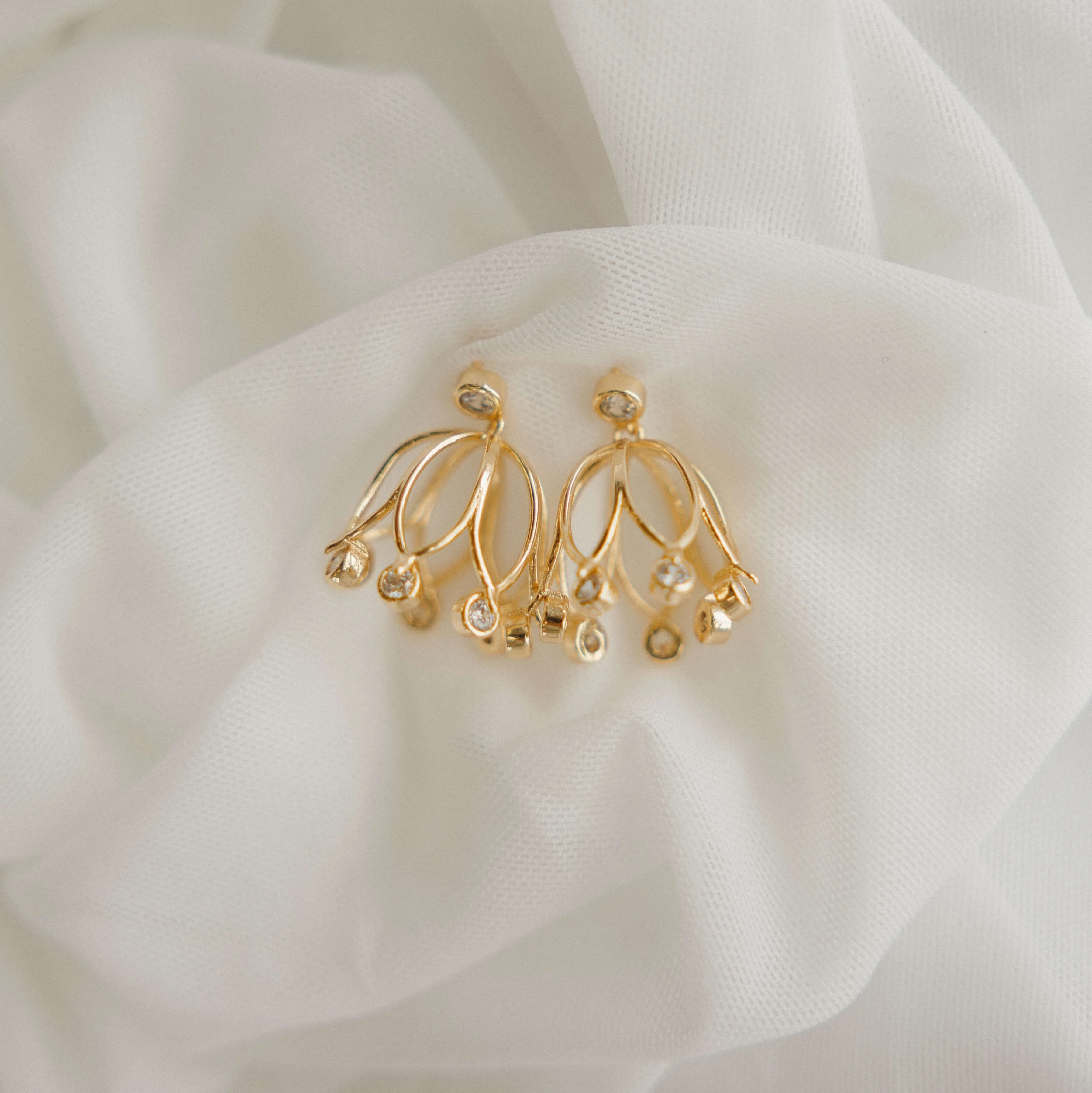 Kusum Stone Jhumka Earrings - Image 7